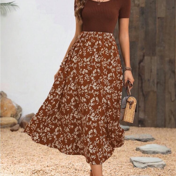 Brown Floral Maxi Dress-XL - Picture 5 of 6